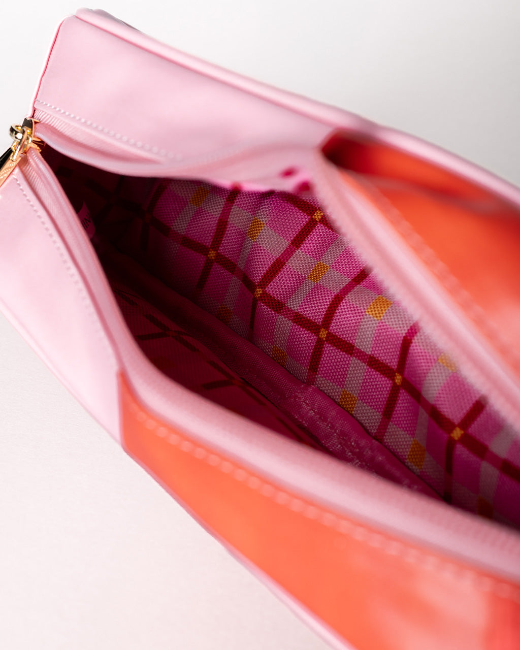 Happy Graduation Pouch KANON カノンBMSG ポーチ Happy Graduation ポーチ KANON BMSG STARGLOW