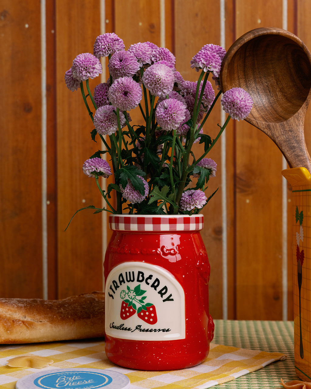 Strawberry Jam Petite Vase – ban.do