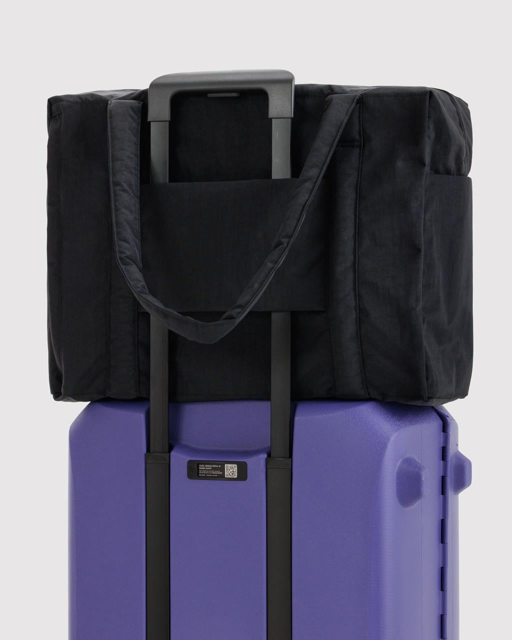 BAGUU Cloud Carry-on ブラック Small Cloud Carry On | Black – Pigment