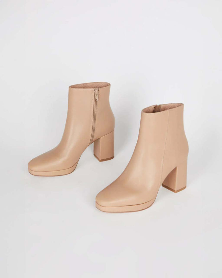 tan heeled side zip boots