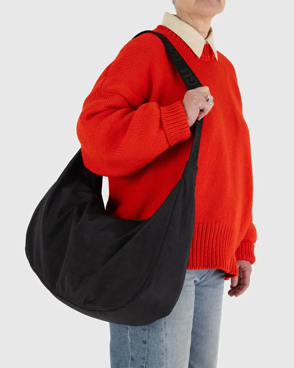 Large Nylon Crescent Bag w/ Key Leash - Black – ban.do