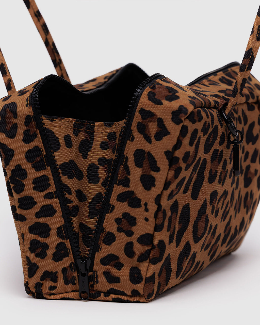 NEW Cappelli Straworld Leopard Print Tote Bag NWT – Straw NEW Cappelli Straworld Leopard Print Tote Bag NWT – Straw