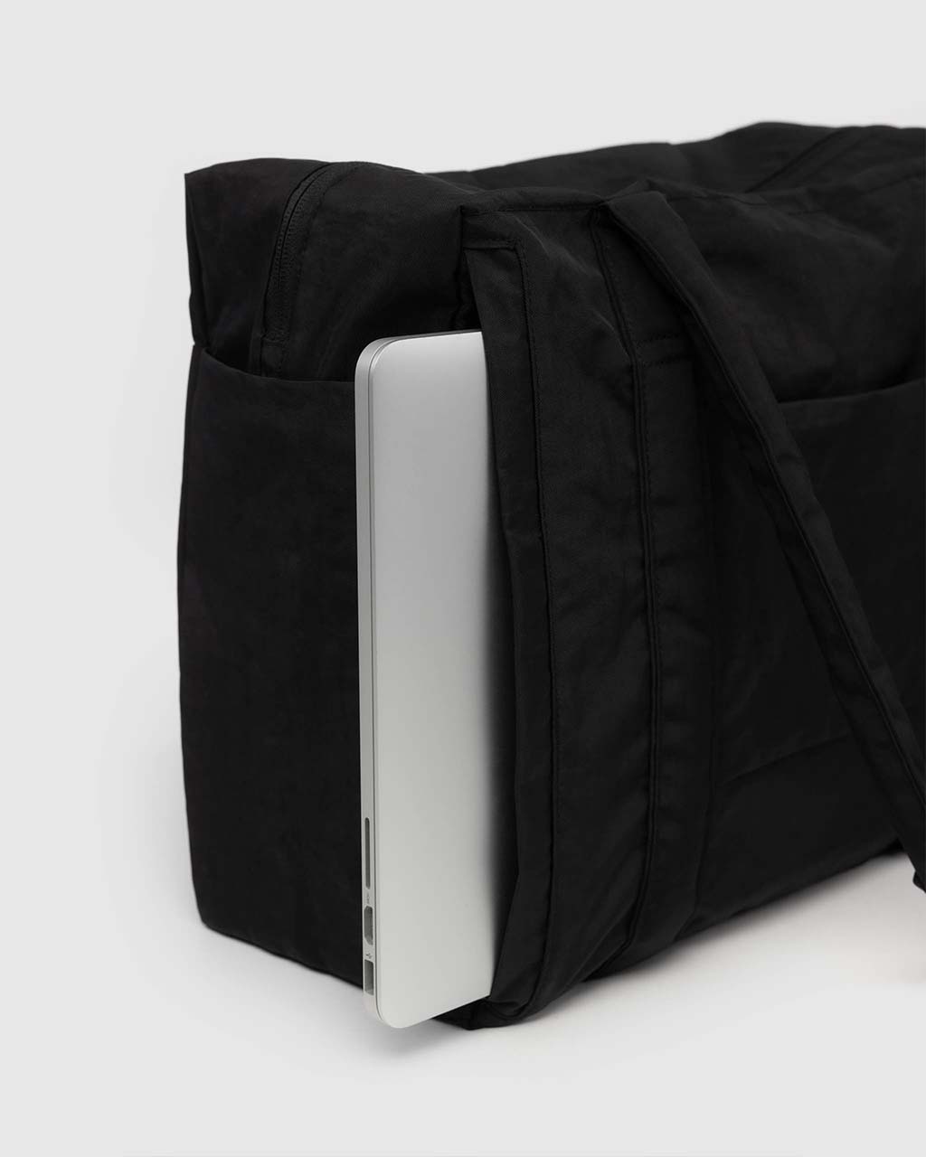 Small Cloud Carry-On Bag - Black – ban.do