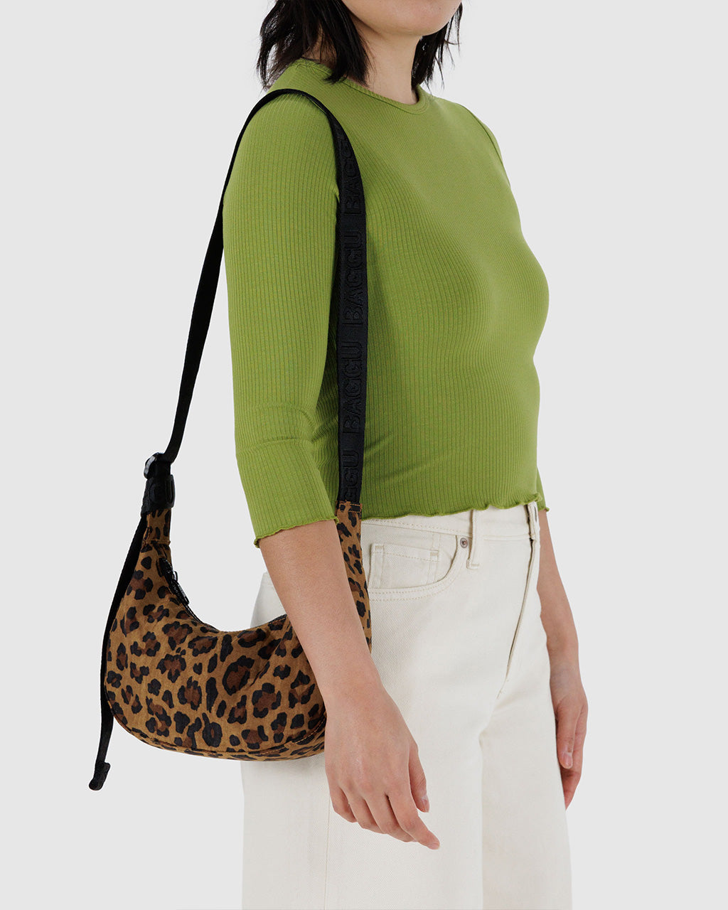 Small Nylon Crescent Bag w/ Key Leash - Leopard – ban.do