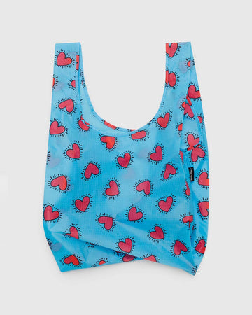 blue keith haring standard baggu with red heart print