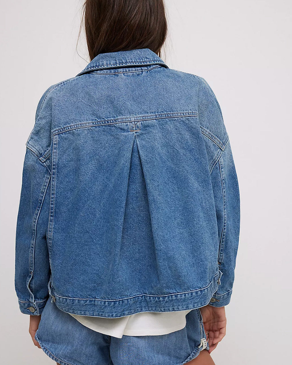 We The Free Opal Swing Denim Jacket - Cowboy Romance – ban.do