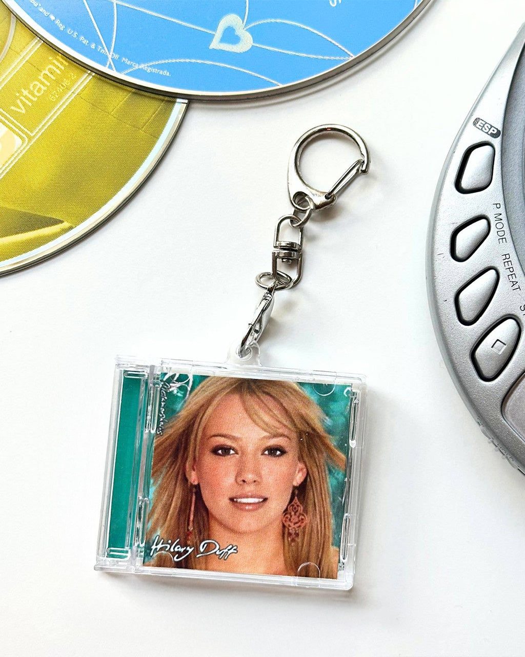 Hit Clips' Mini CD Case Keychain - Hilary Duff – ban.do