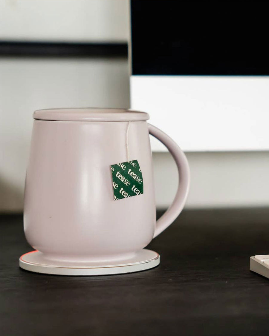 grey lilac mug and wireless charging pad