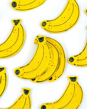 banana shaped trinket dish