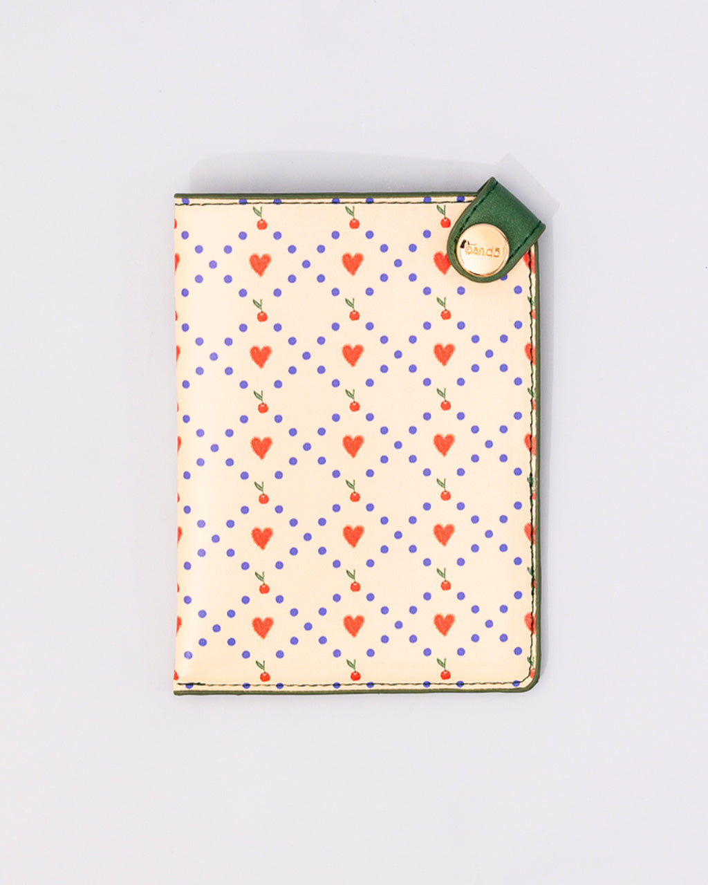 252059-WEB-getaway-passport-
