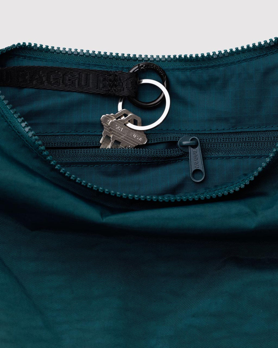 Baggu - Medium Nylon Crescent Bag