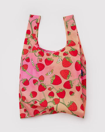 gradient baggu with strawberry print