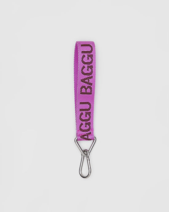 ban do Logo Keychain Pink Deals Clothing