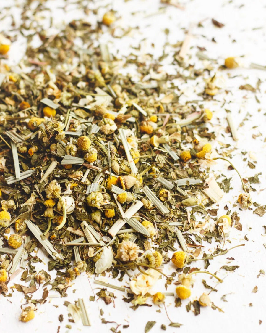 up close of loose leaf chamomile mint tea