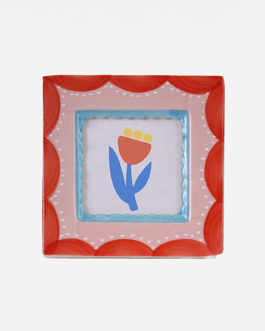 Ceramic Photo Frame - Red Scallop – ban.do