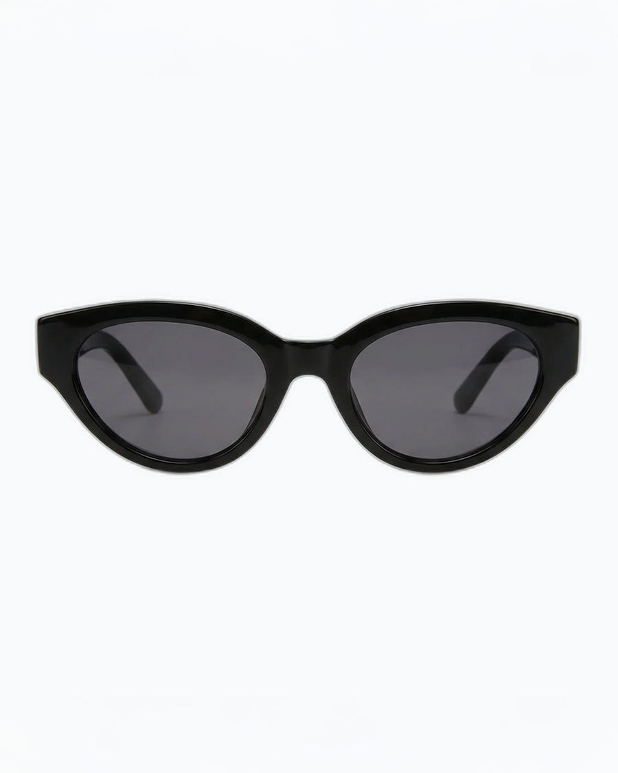COLURi Monroe Oversized Black Cat-Eye Sunglasses Monroe Sunglasses - Black – Remmie By Riley main image 4
