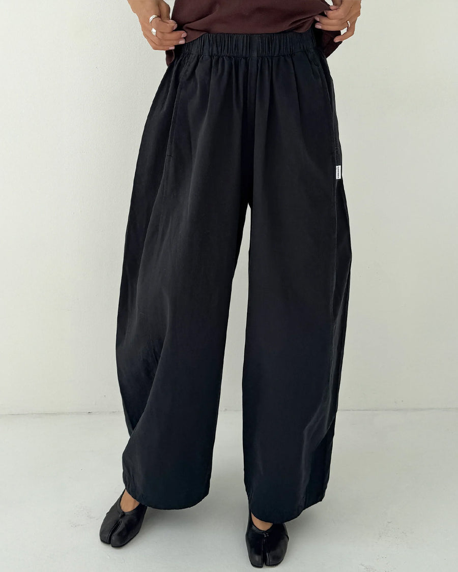 Parachute Pants - Black – ban.do