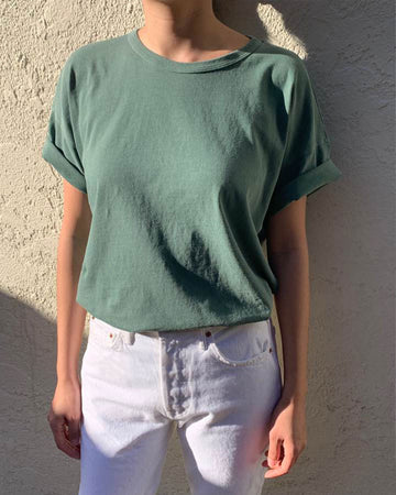 model wearing moss relaxed tee