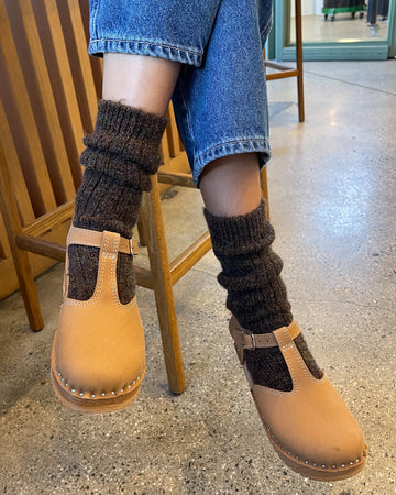 model wearing dark brown  heather slouchy socks