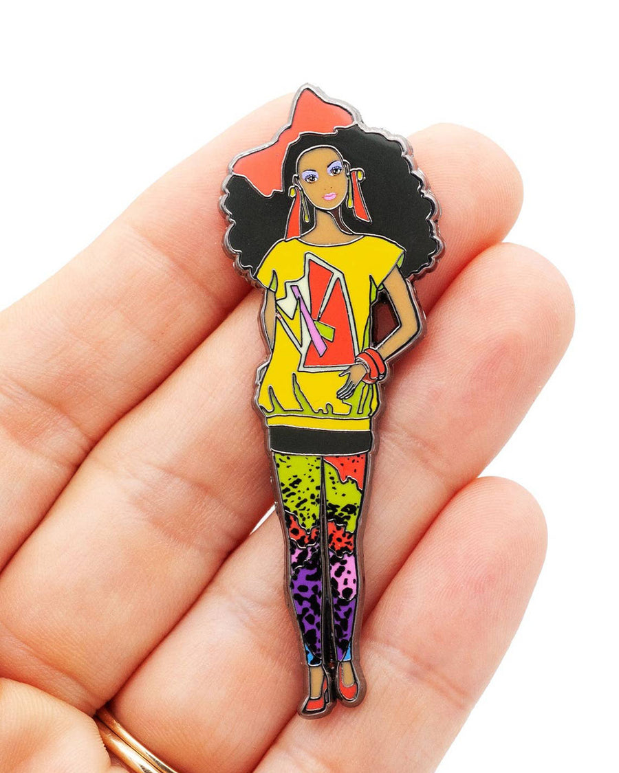 up close of dee dee of barbie and the rockers pin