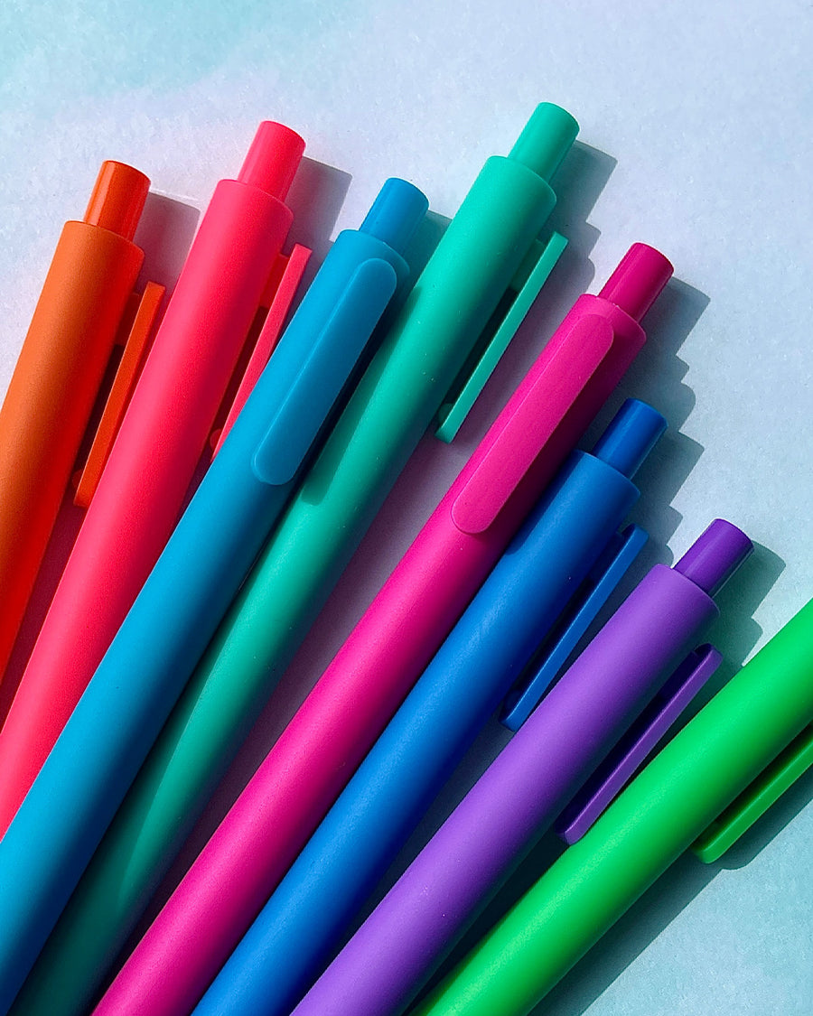 up close of set of 8 colorful gel pens