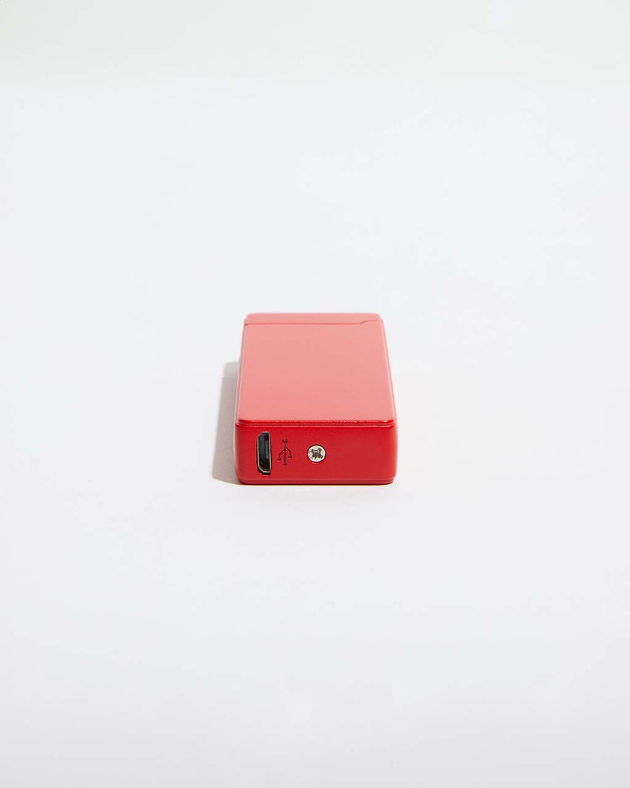 usb port on red double arch slim lighter