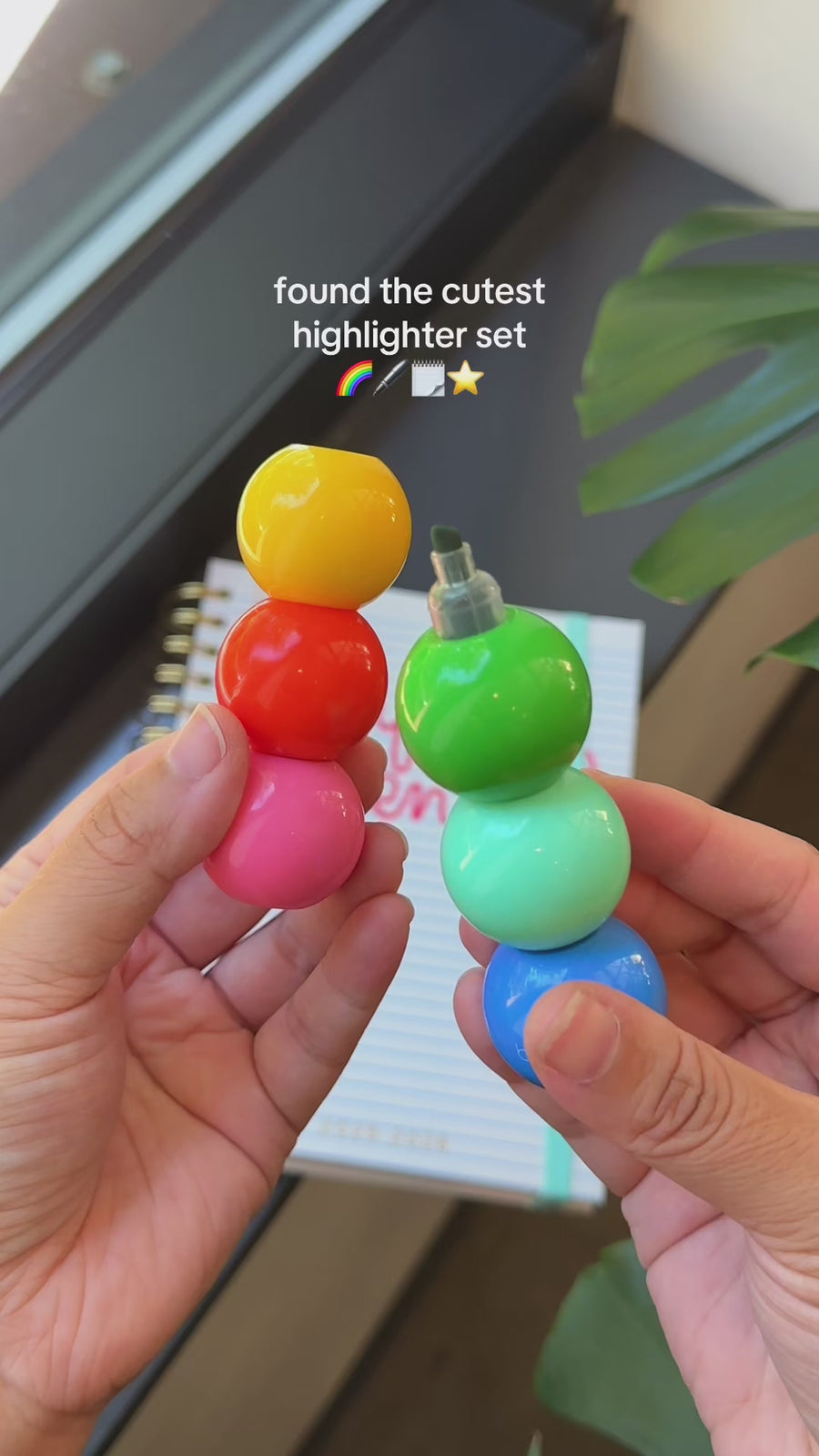 model using colorful stackable highlighters