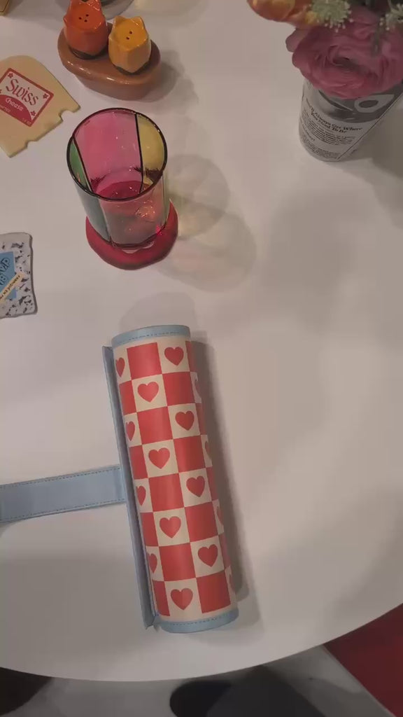 model playing roll up game