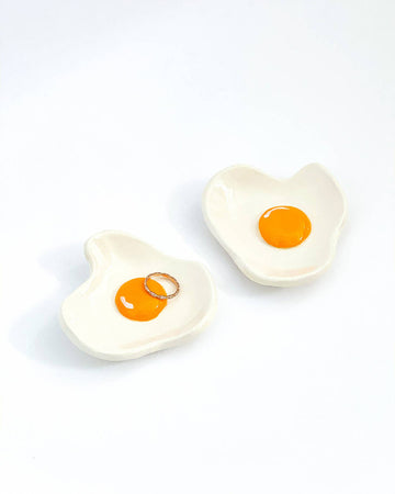 egg shaped trinket dish