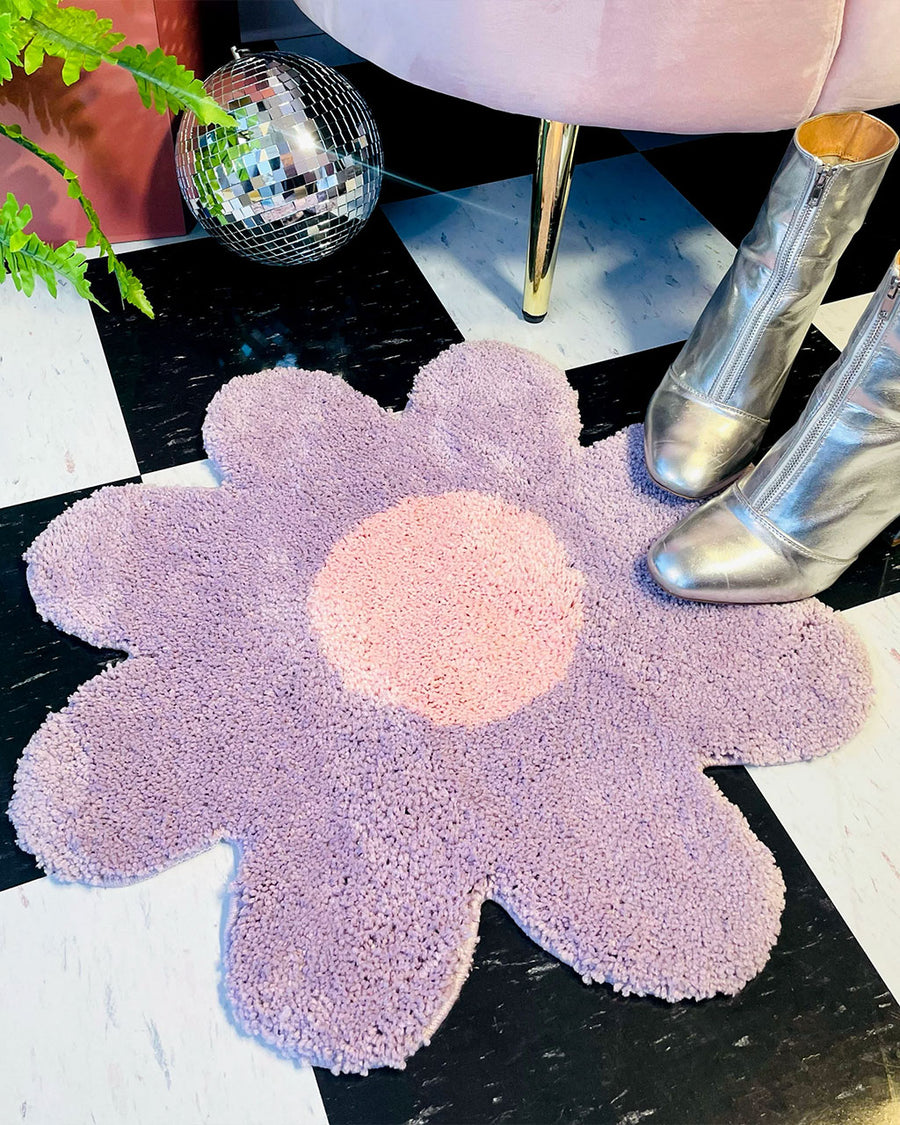 lavender daisy shaped rug