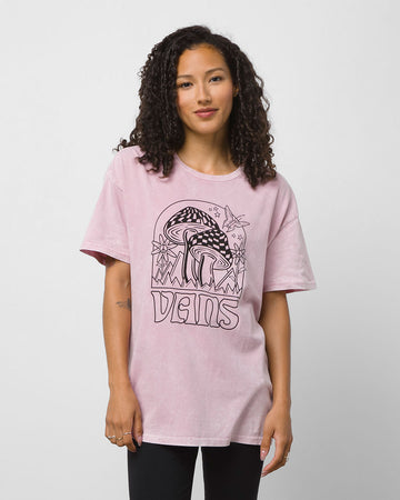 model wearing pink mineral wash oversized tee with vans mushroom graphic